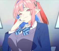 2813339