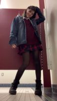 7095949