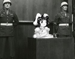 907373