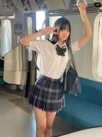 568130